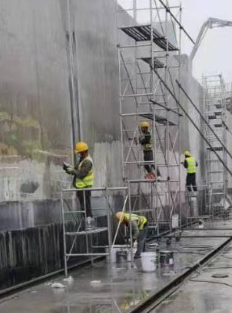 黄浦球场翻新地面是一个涉及